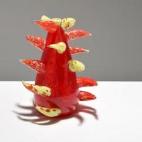 Dale Chihuly Venetian Glass Sculpture, Vessel - Sold for $5,000 on 05-15-2021 (Lot 208).jpg